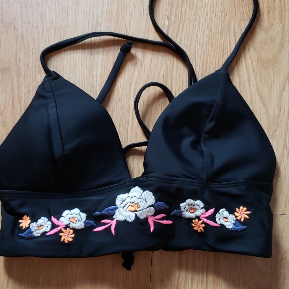 Bikini top
